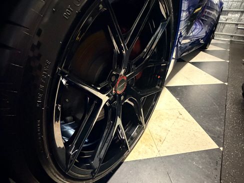 Used 2024 Chevrolet Corvette Stingray Premium Conv w/ Z51 Performance Package RWD image 30