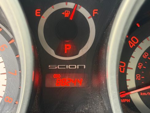 Used 2014 Scion tC 10 Series image 10