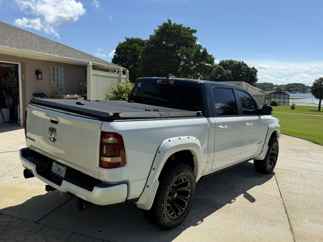 Used 2019 RAM 1500 Laramie RWD image 5
