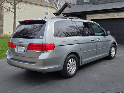 Used 2010 Honda Odyssey EX-L image 11