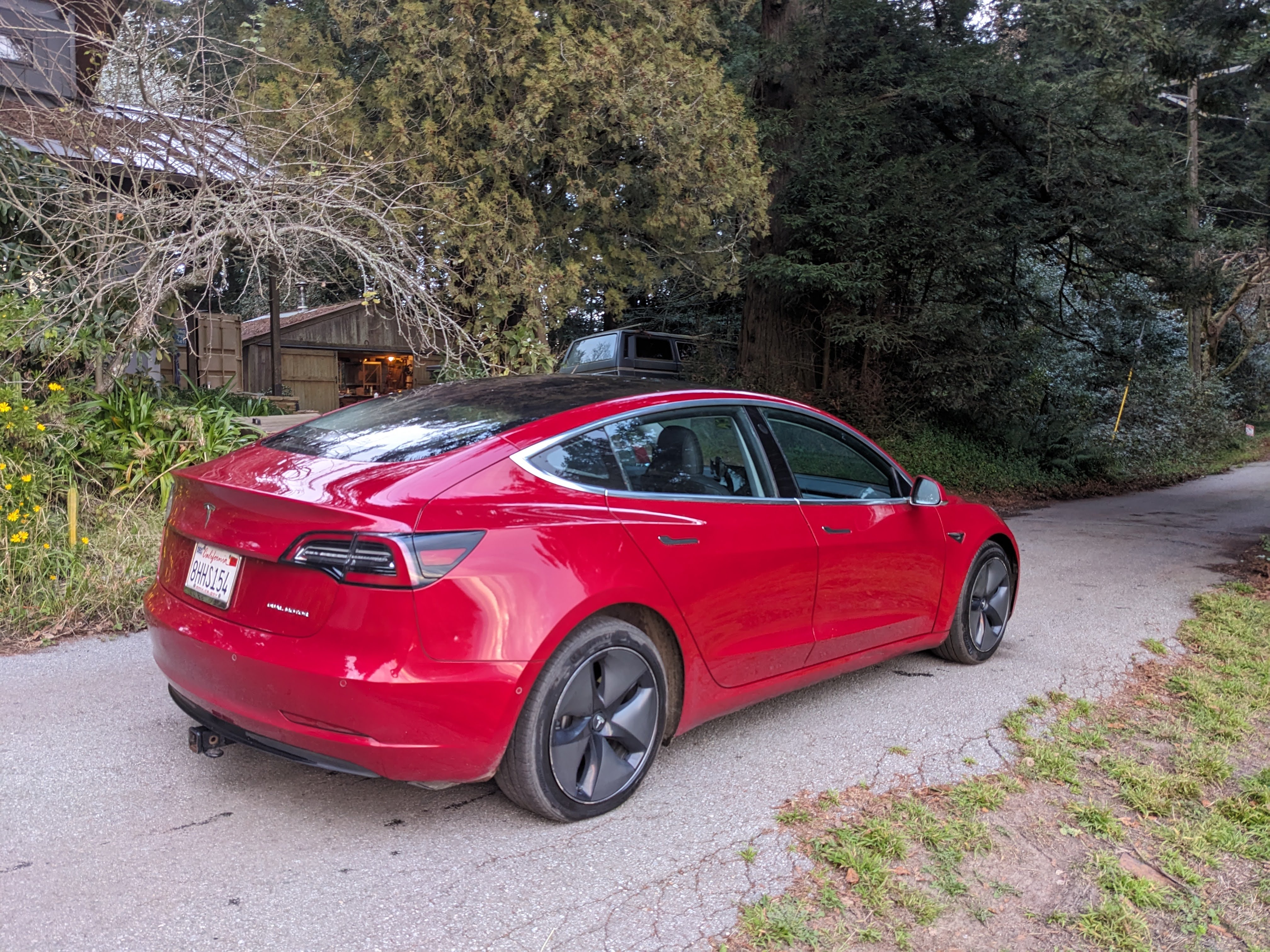 Used 2018 Tesla Model 3 Long Range AWD/4WD image 8