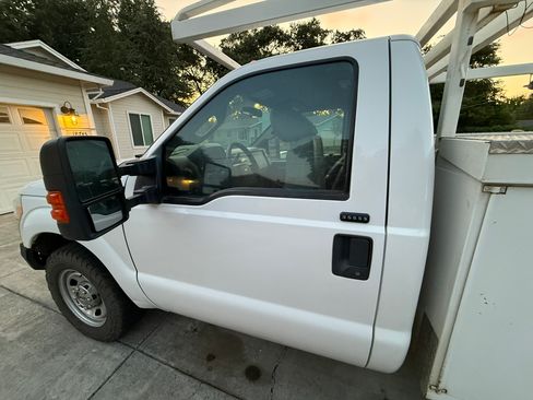 Used 2016 Ford F350 XL w/ Power Equipment Group RWD image 8