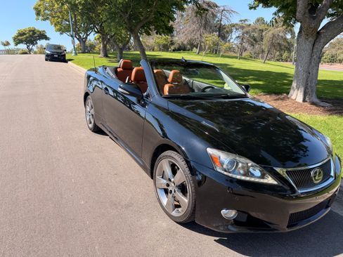 Used 2011 Lexus IS 350C w/ Luxury Pkg RWD image 12