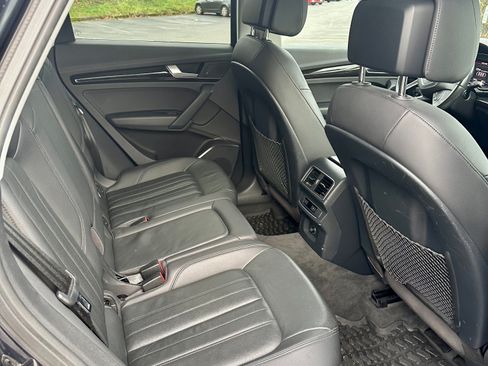 Used 2018 Audi Q5 2.0T Premium Plus w/ Premium Plus Package image 12