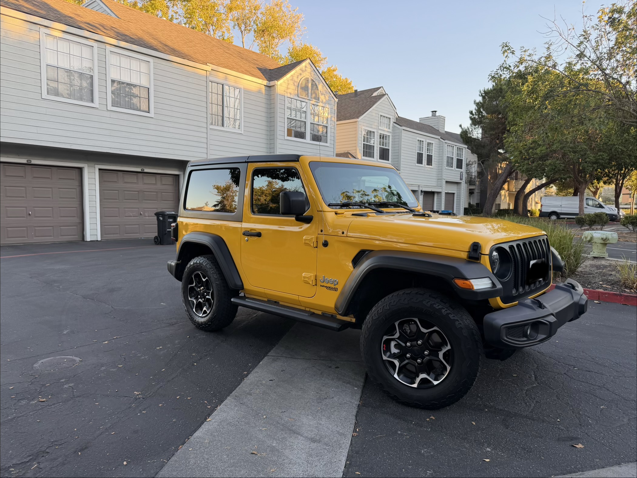 Used 2021 Jeep Wrangler Sport AWD/4WD image 5