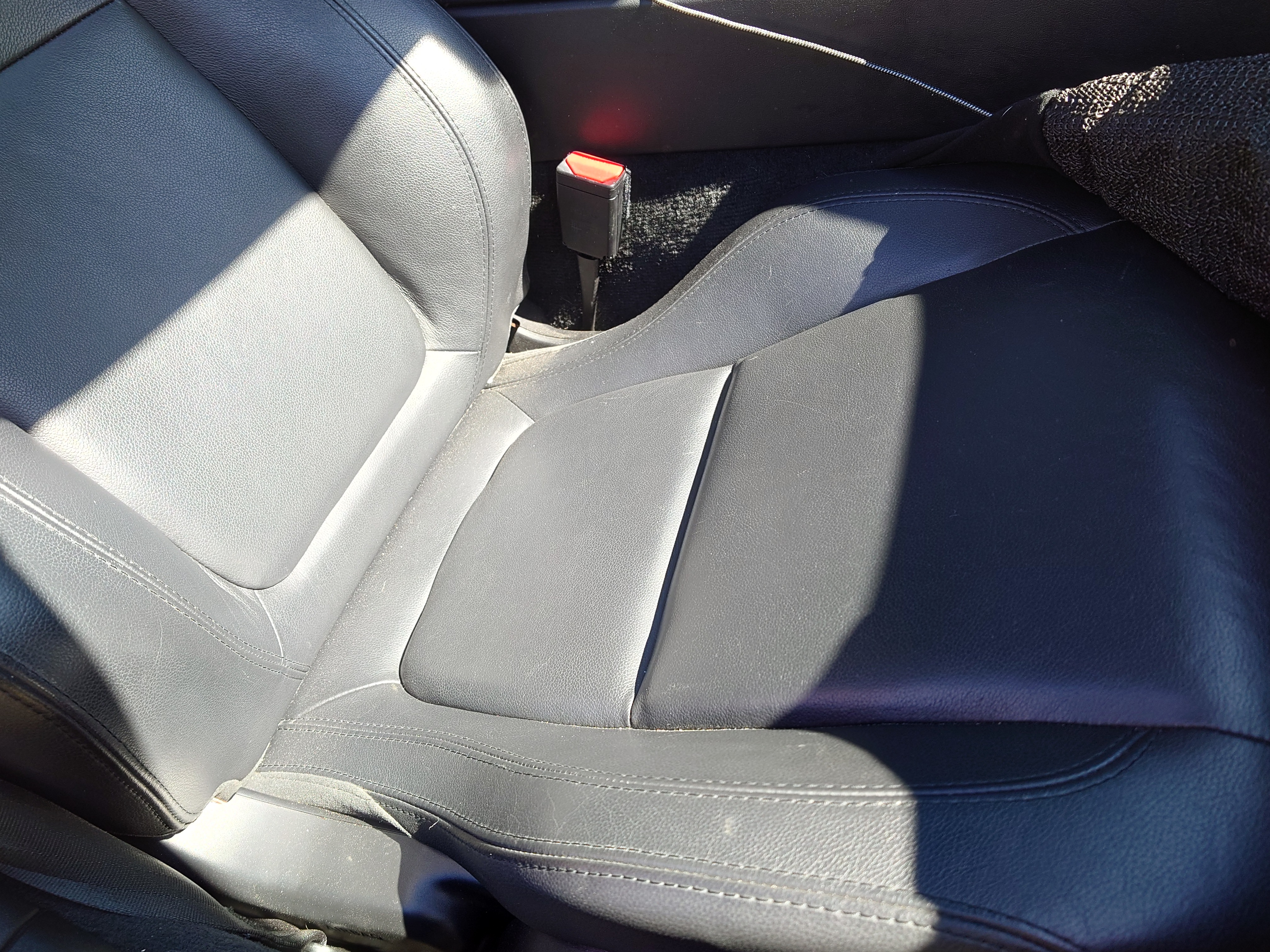 Used 2015 Jaguar F-TYPE Coupe RWD image 21