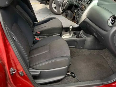 Used 2016 Nissan Versa SV image 8