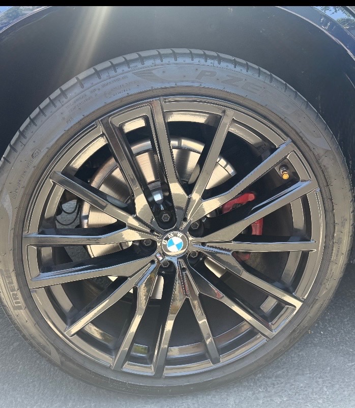 Used 2022 BMW X5 M50i w/ Executive Package AWD/4WD image 6