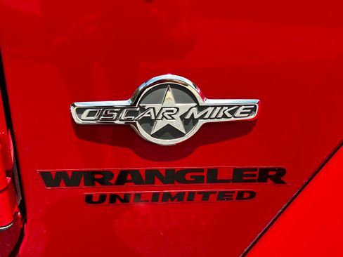 Used 2014 Jeep Wrangler Unlimited Sport AWD/4WD image 8