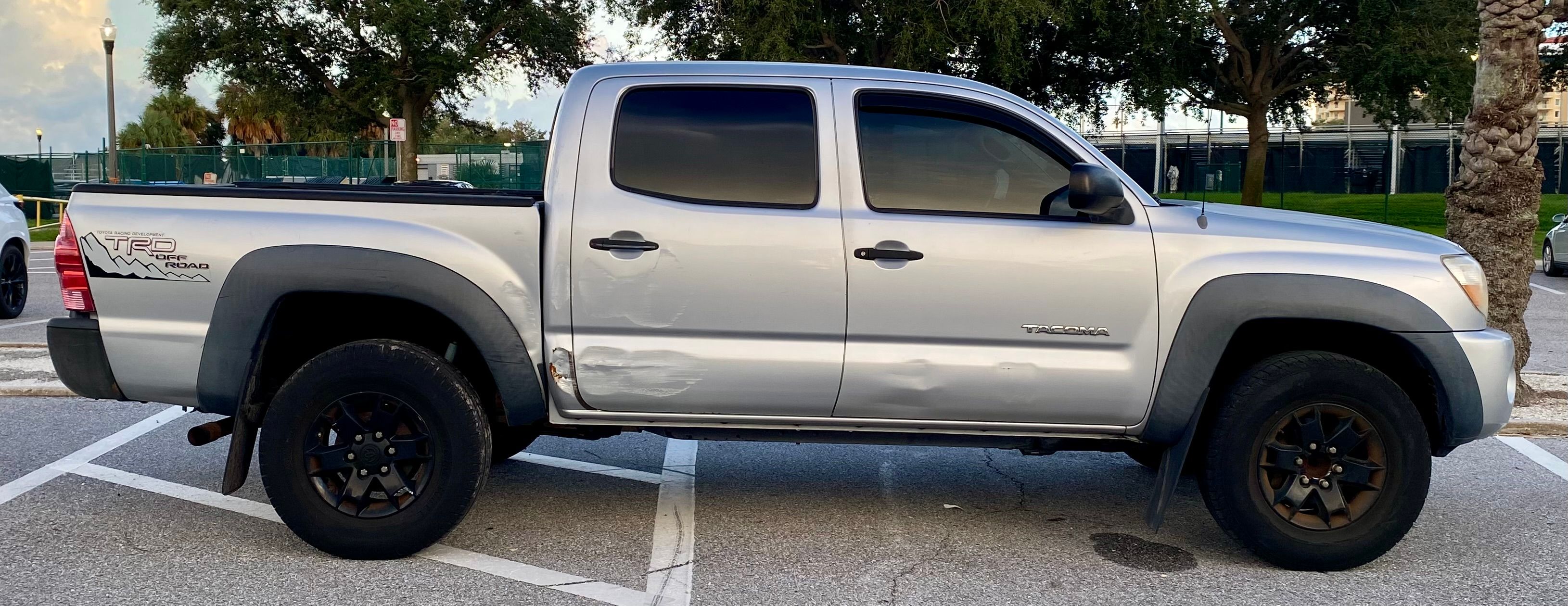 Used 2008 Toyota Tacoma PreRunner w/ TRD Off-Road Pkg #2 RWD image 6