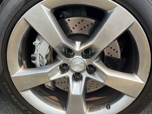 Used 2011 Cadillac CTS V RWD image 5