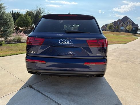 Used 2019 Audi Q7 3.0T Premium Plus w/ Premium Plus Package image 8