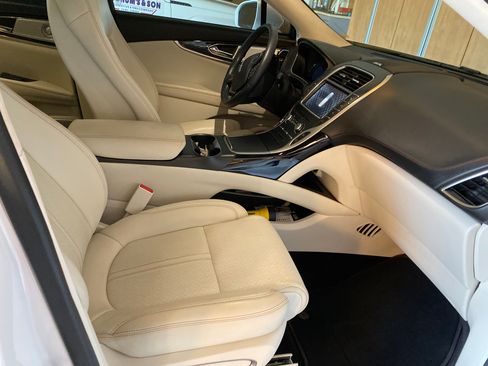 Used 2017 Lincoln MKX Black Label w/ Driver Assistance Package image 1