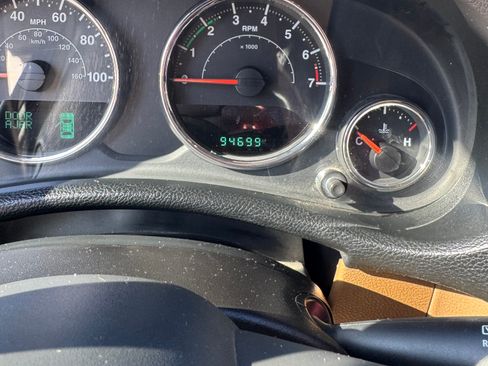 Used 2014 Jeep Wrangler Sahara w/ Connectivity Group image 16