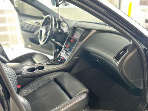 Used 2018 INFINITI Q50 Red Sport 400 w/ Proactive Package image 11