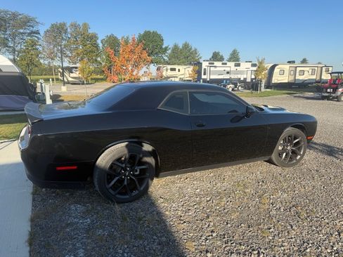 Used 2022 Dodge Challenger SXT w/ Blacktop Package RWD image 11