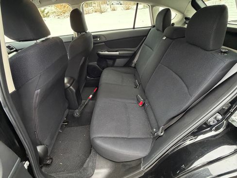 Used 2015 Subaru Impreza 2.0i Premium image 8