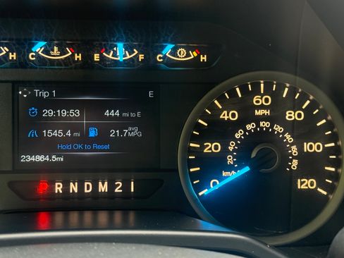 Used 2016 Ford F150 XLT w/ Equipment Group 301A Mid AWD/4WD image 8