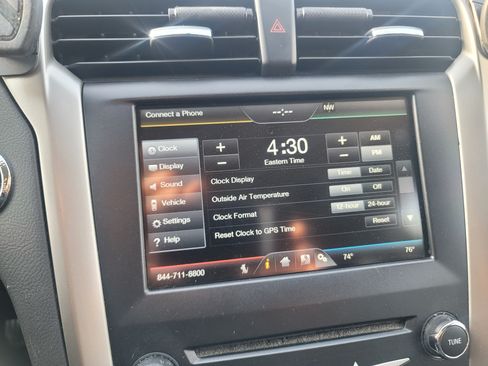 Used 2015 Ford Fusion Energi SE image 22