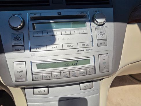 Used 2007 Toyota Solara SLE image 8
