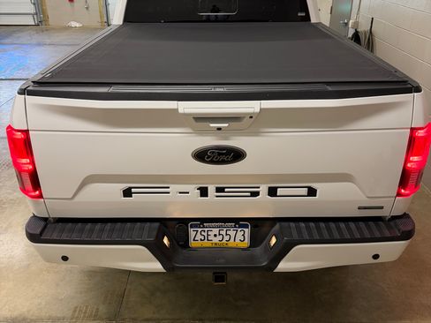 Used 2020 Ford F150 Lariat w/ Equipment Group 502A Luxury AWD/4WD image 10