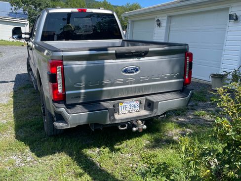 Used 2024 Ford F250 XL w/ STX Appearance Package AWD/4WD image 6