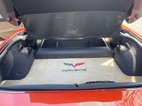 Used 2005 Chevrolet Corvette Coupe w/ Preferred Equipment Group image 13