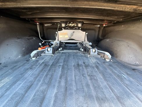 Used 2017 RAM 3500 Tradesman w/ Popular Equipment Group image 12