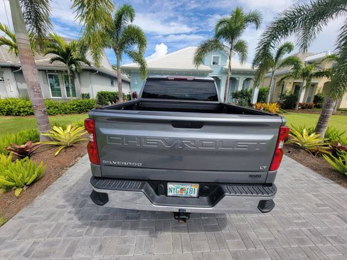 Used 2022 Chevrolet Silverado 1500 LT image 11