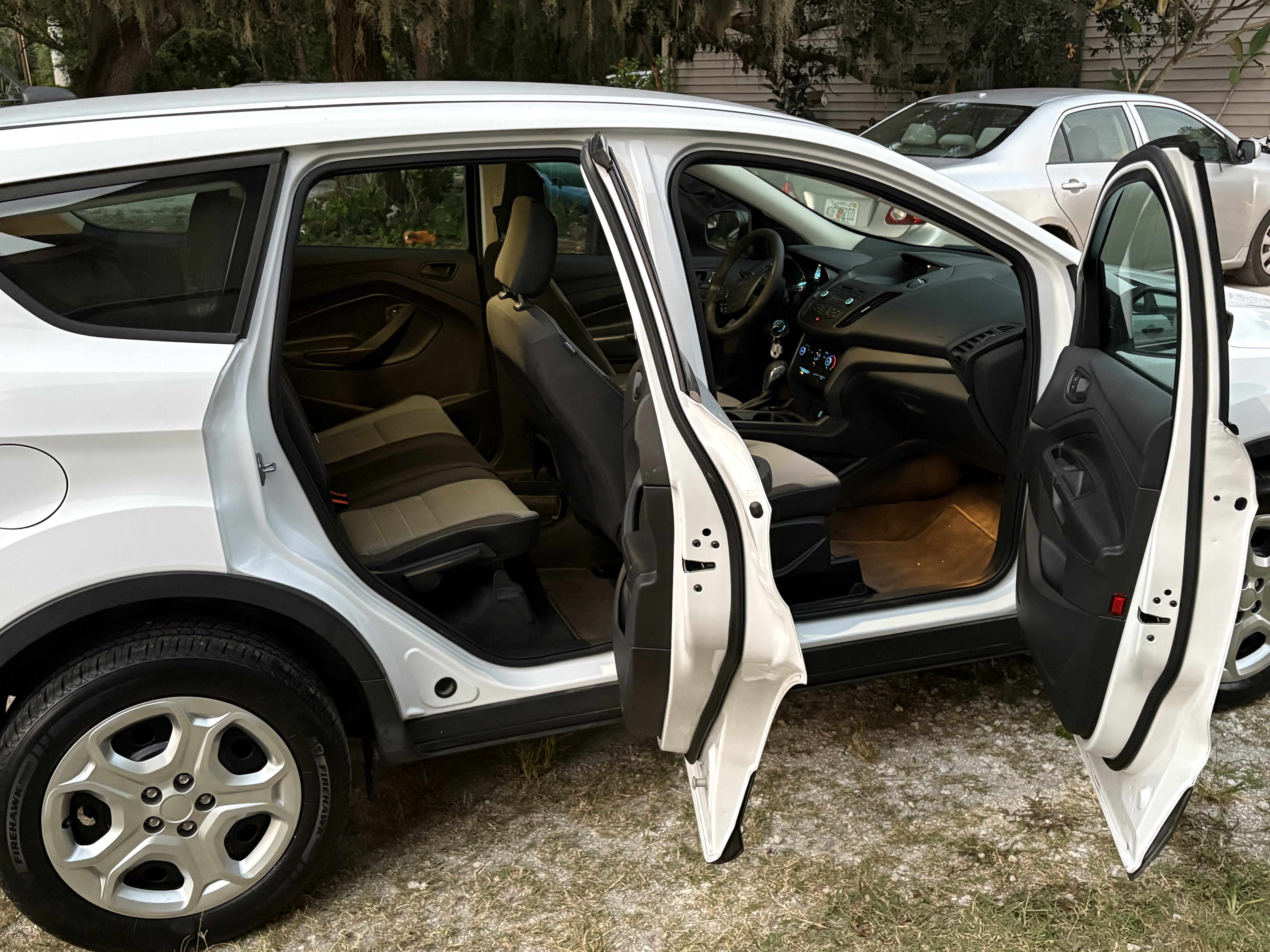 Used 2018 Ford Escape S FWD image 6