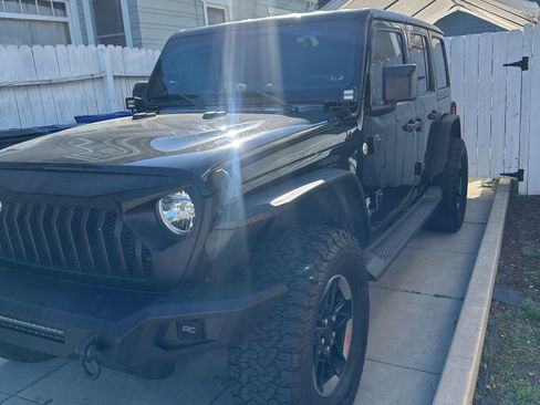 Used 2018 Jeep Wrangler Unlimited Sport S image 5