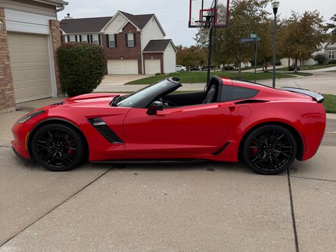 Used 2019 Chevrolet Corvette Z06 w/ Battery Protection Package image 5