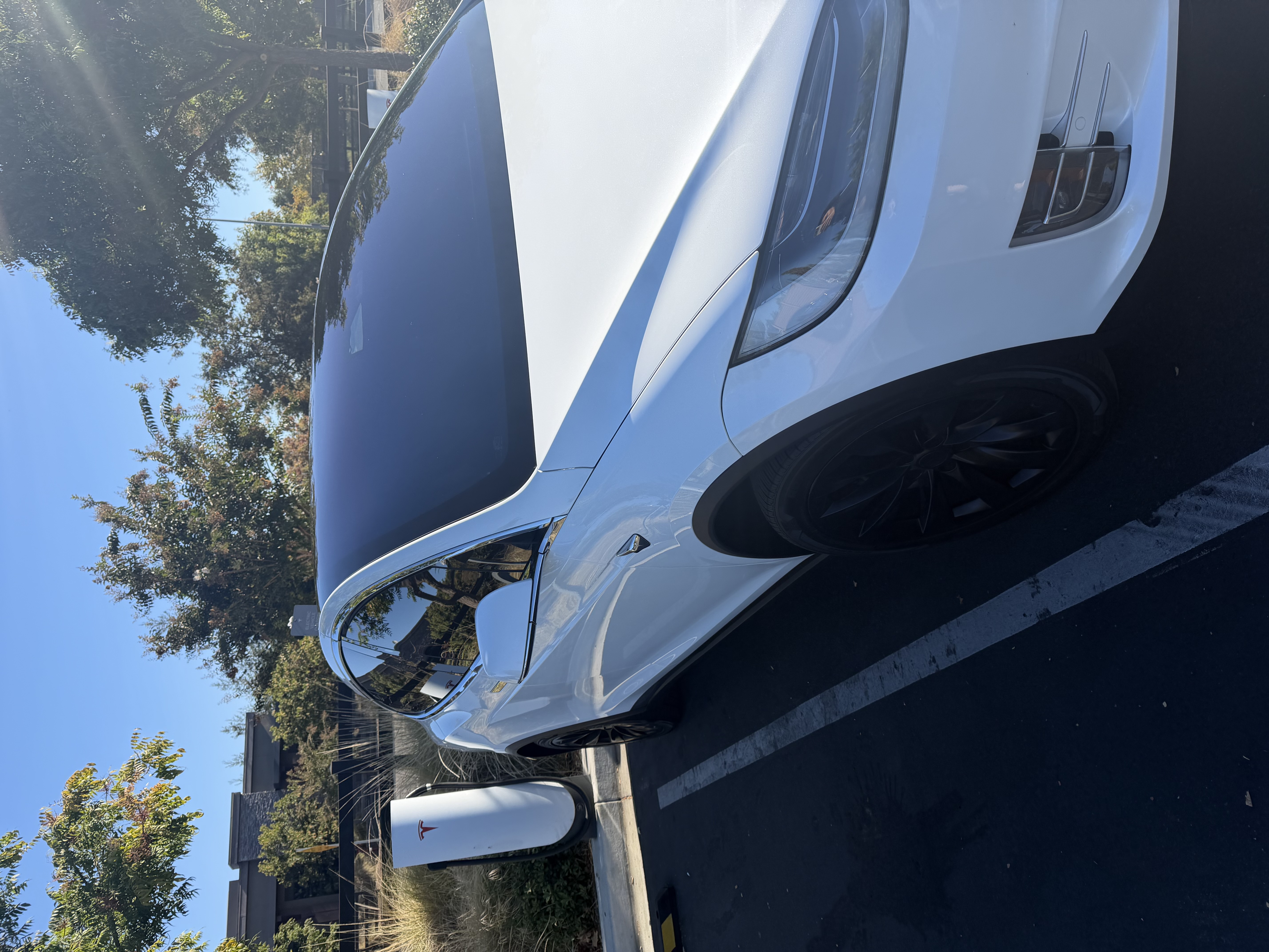 Used 2019 Tesla Model X Long Range AWD/4WD image 28