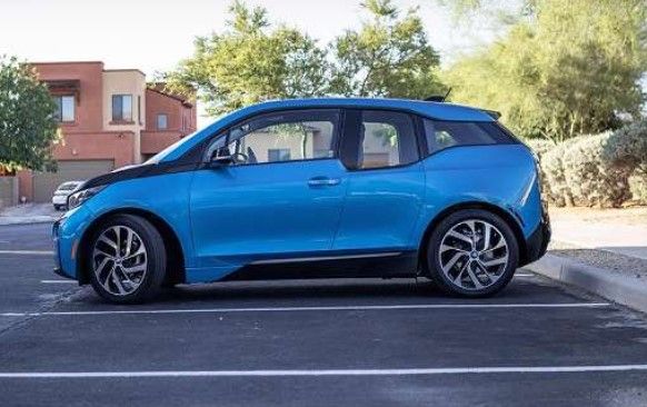 Used 2017 BMW i3 w/ Range Extender RWD image 4