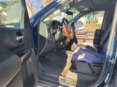 Used 2021 Chevrolet Silverado 2500 LT w/ Gooseneck/5TH Wheel Package image 11