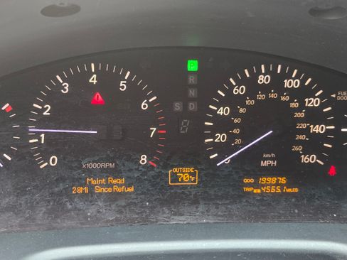 Used 2004 Lexus LS 430 image 19