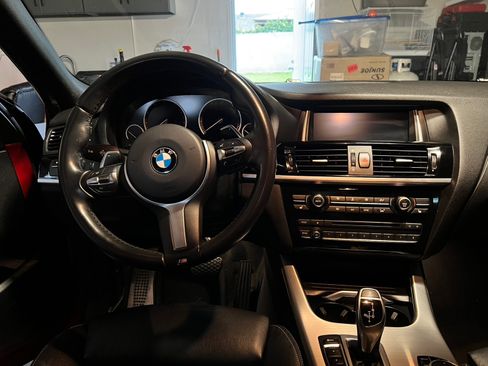 Used 2017 BMW X4 xDrive28i image 18