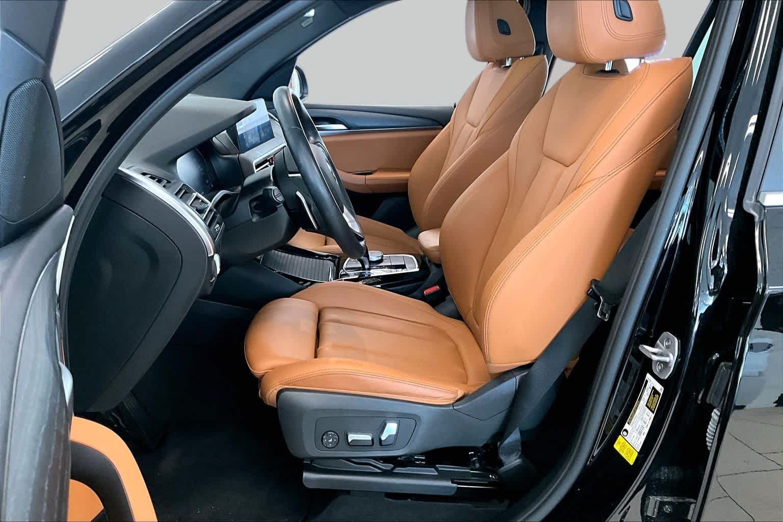 Used 2024 BMW X3 xDrive30i w/ Premium Package AWD/4WD image 5