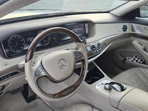 Used 2015 Mercedes-Benz S 550 4MATIC Sedan image 10