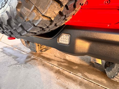 Used 2021 Jeep Wrangler Unlimited Rubicon image 23