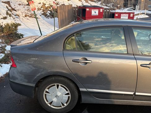 Used 2010 Honda Civic Hybrid Sedan image 5