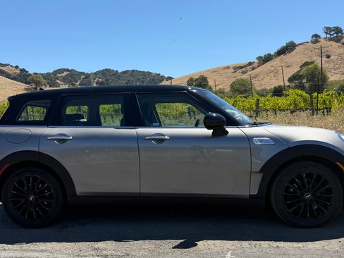 Used 2019 MINI Cooper Clubman S FWD image 6