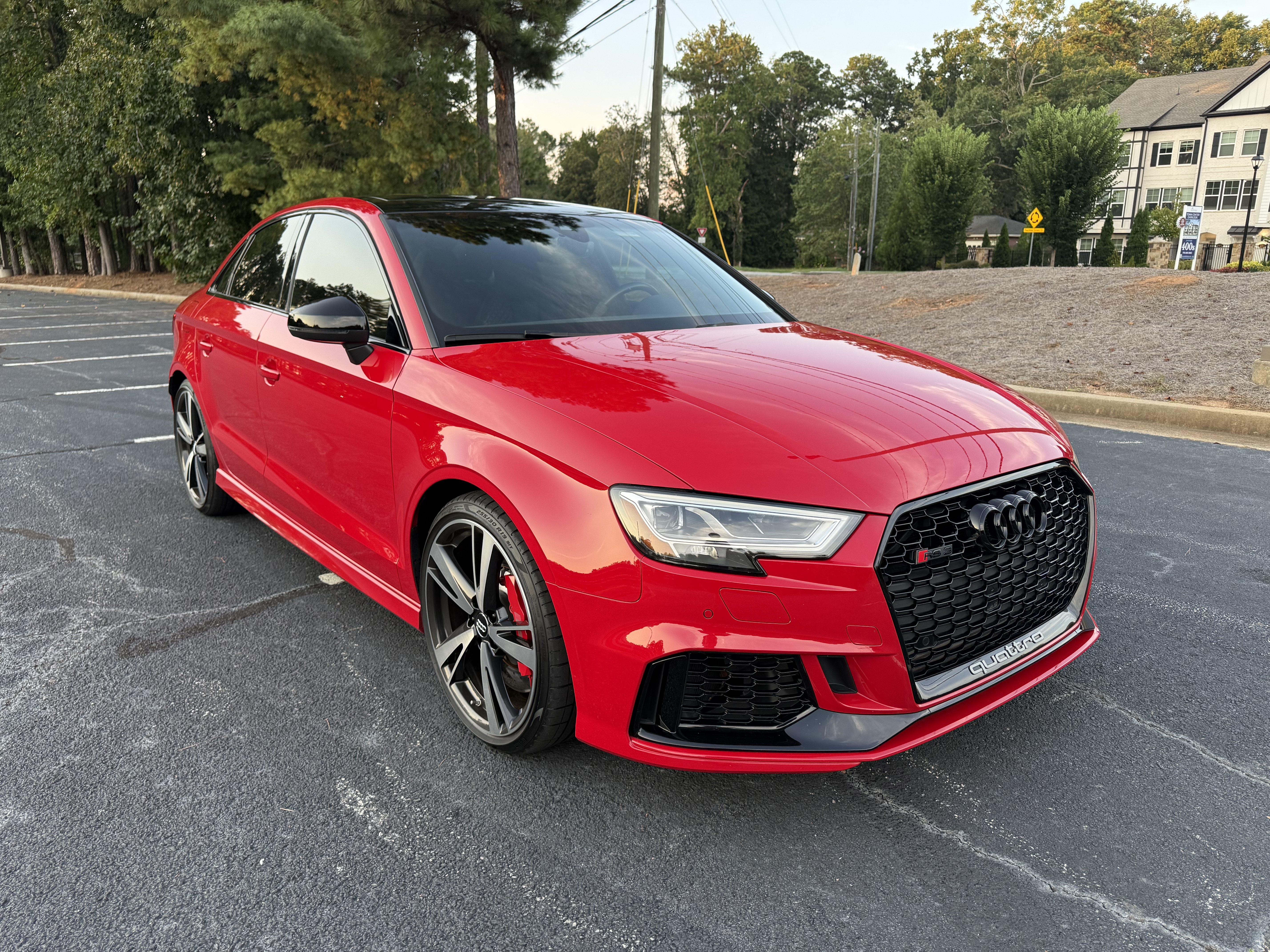 Used 2020 Audi RS 3 w/ Navigation Package AWD/4WD image 4