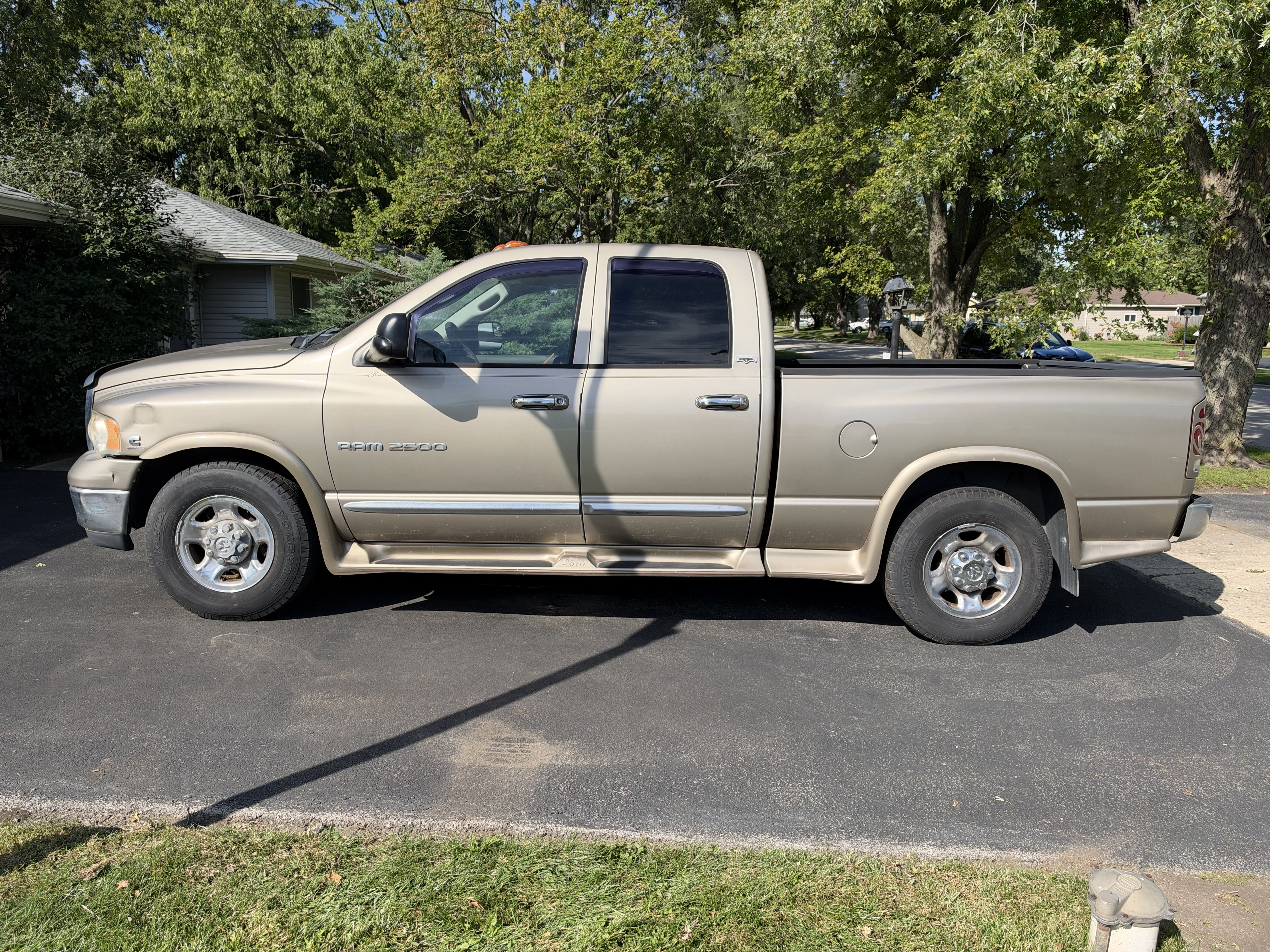 Used 2004 Dodge Ram 2500 Truck SLT w/ Trailer Tow Group RWD image 12
