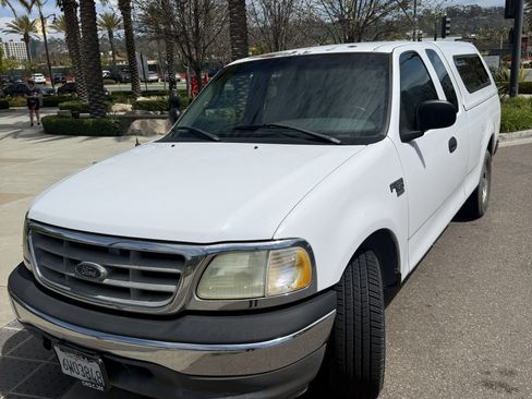Used 2002 Ford F150 2WD SuperCab image 2