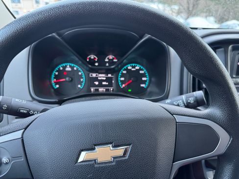 Used 2016 Chevrolet Colorado W/T w/ WT Convenience Package image 13