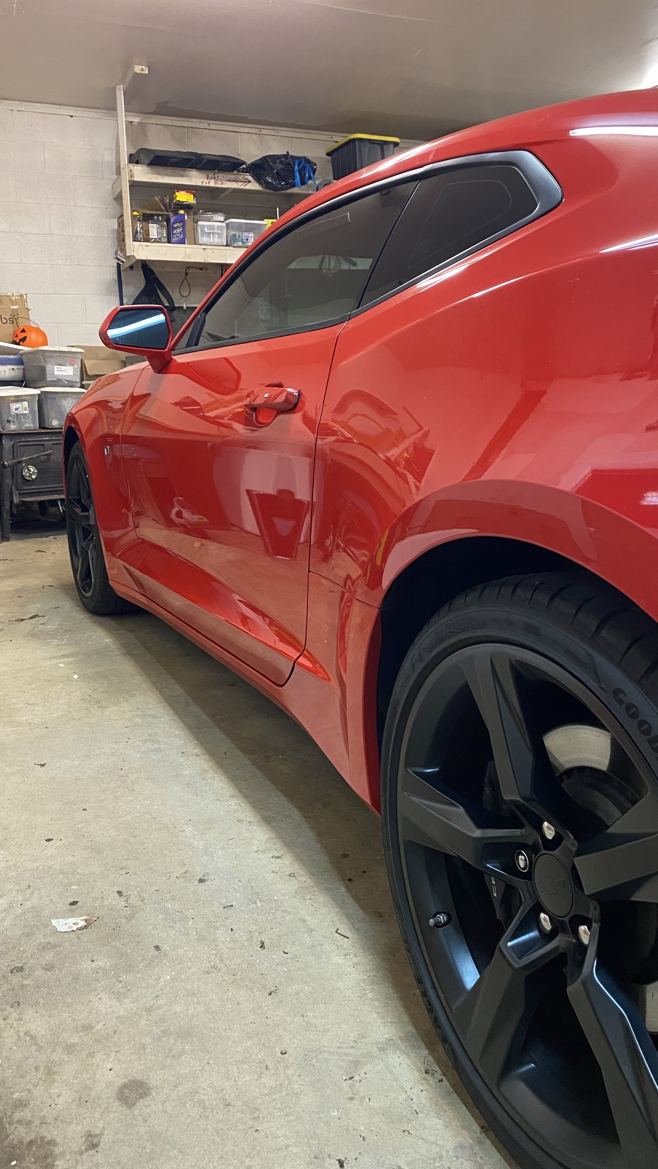 Used 2016 Chevrolet Camaro SS RWD image 17