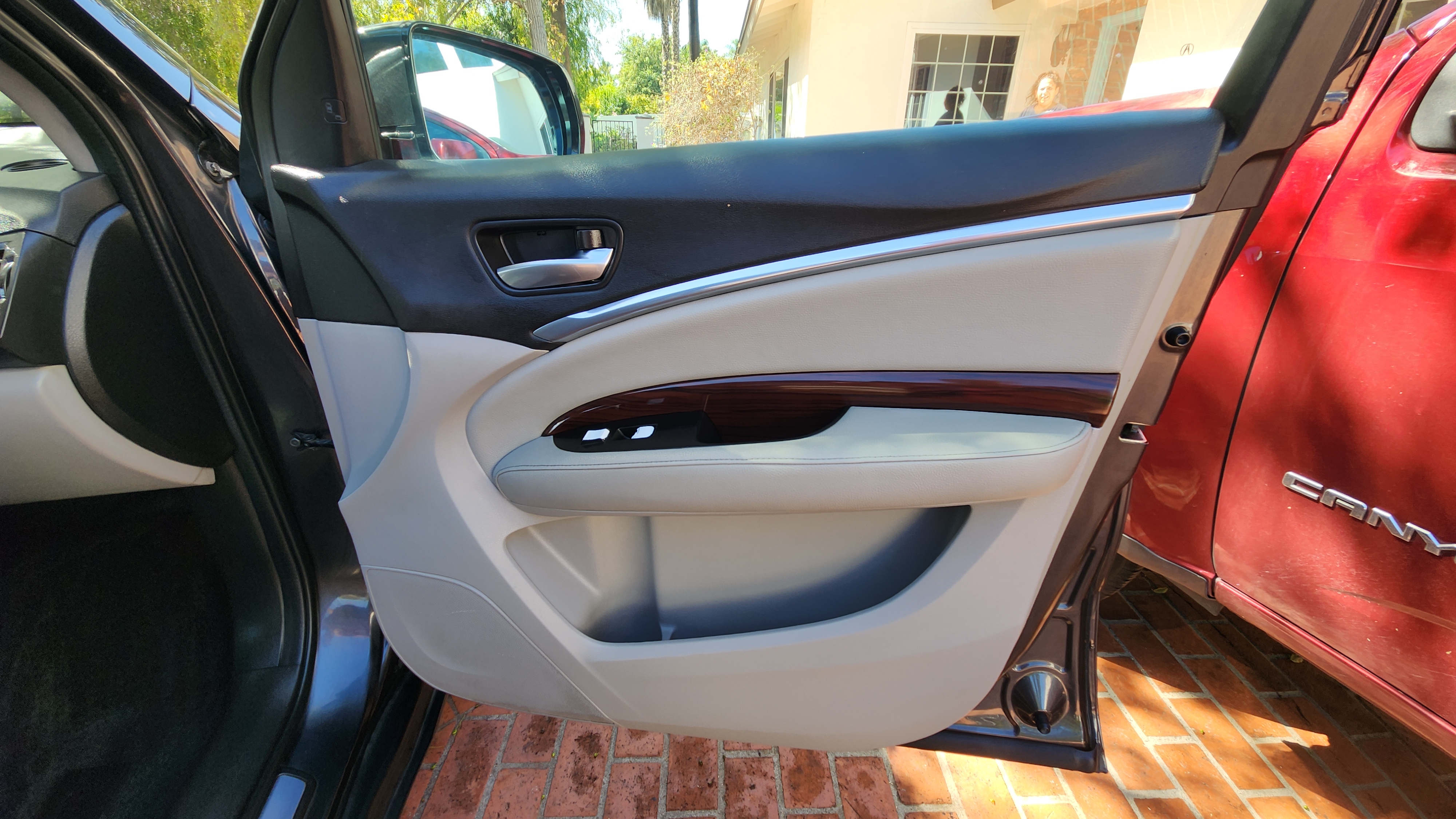 Used 2014 Acura MDX w/ Technology Package AWD/4WD image 4