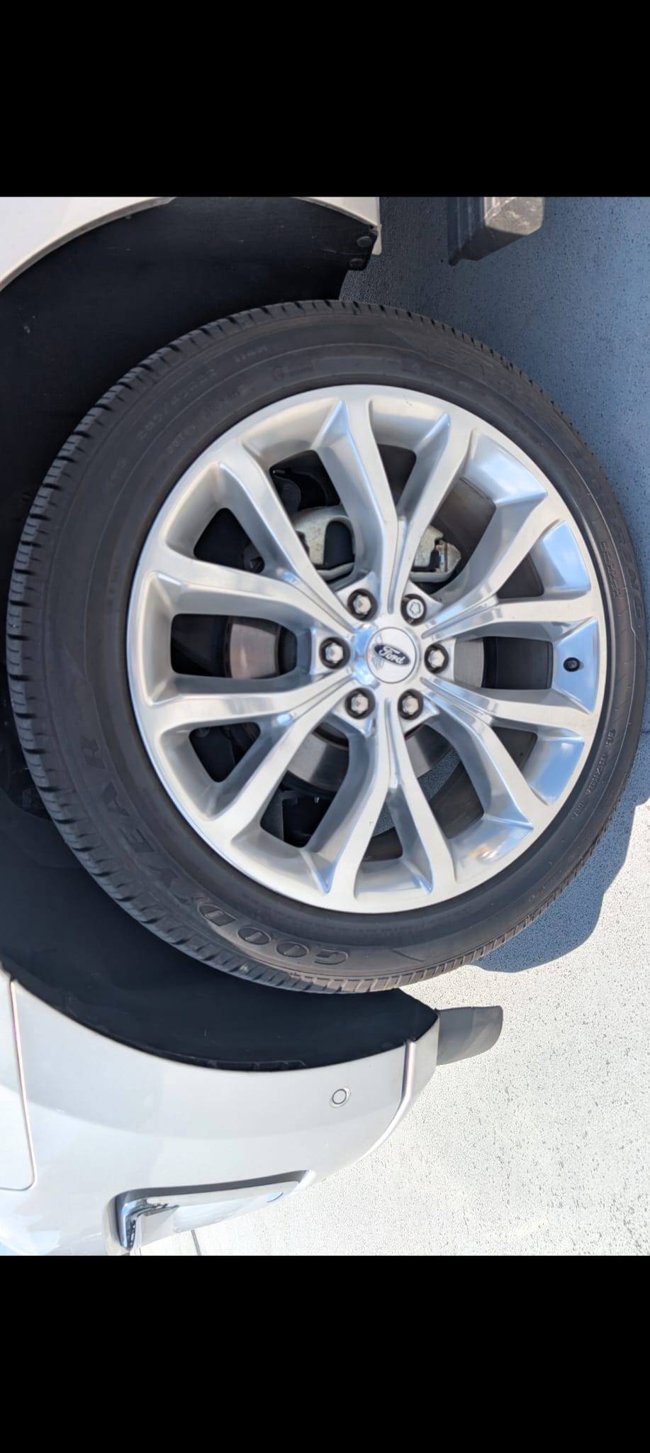 Used 2019 Ford Expedition Platinum RWD image 23