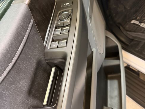 Used 2021 Ford F150 Lariat w/ Equipment Group 502A High image 22